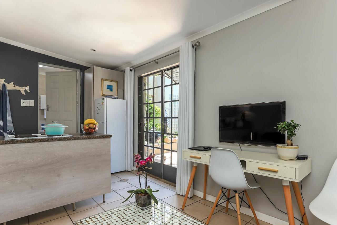 Seven Palms - Tranquility On Dover Apartment Johannesburg Bagian luar foto